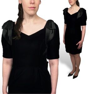 Black Velvet M/L Formal Dress 80s 90s Vintage Big Satin Bows Deadstock Ms Choice